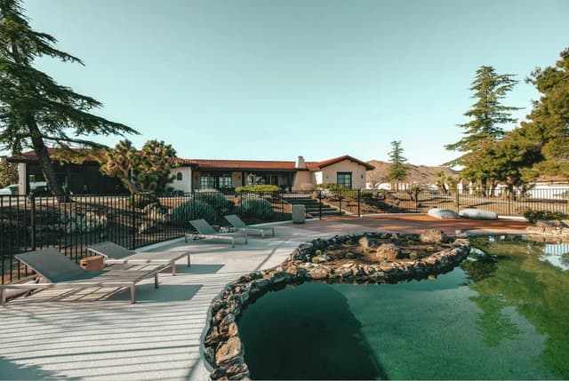 Sinatra's hidden California desert hangout