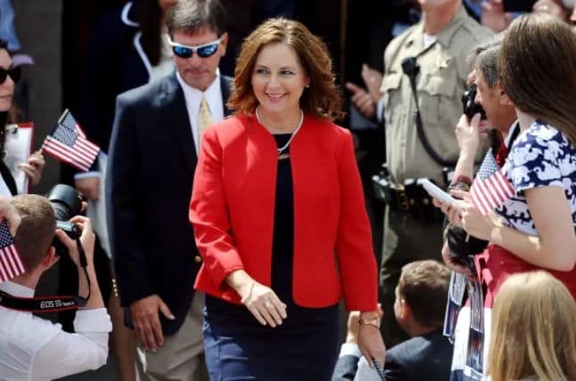 Graham's sister Darline to serve out Senate term