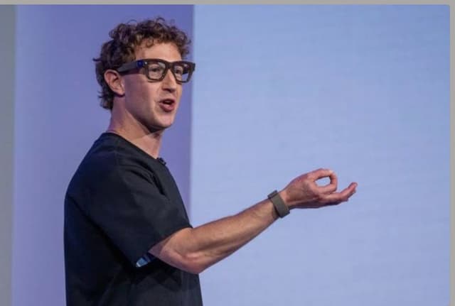 Backlash over Zuckerberg's “Pervert Glasses”